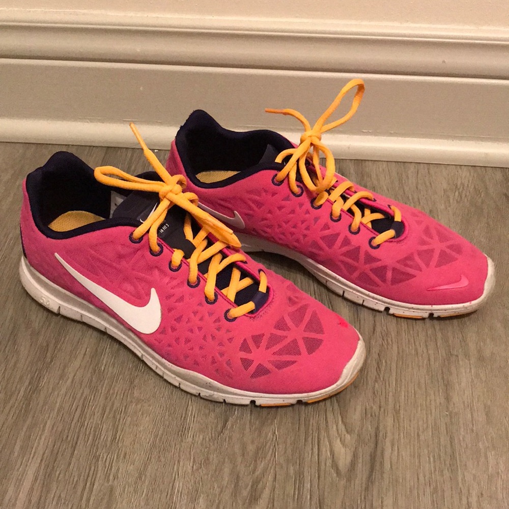 Nike Free running shoes pink orange size 9.5